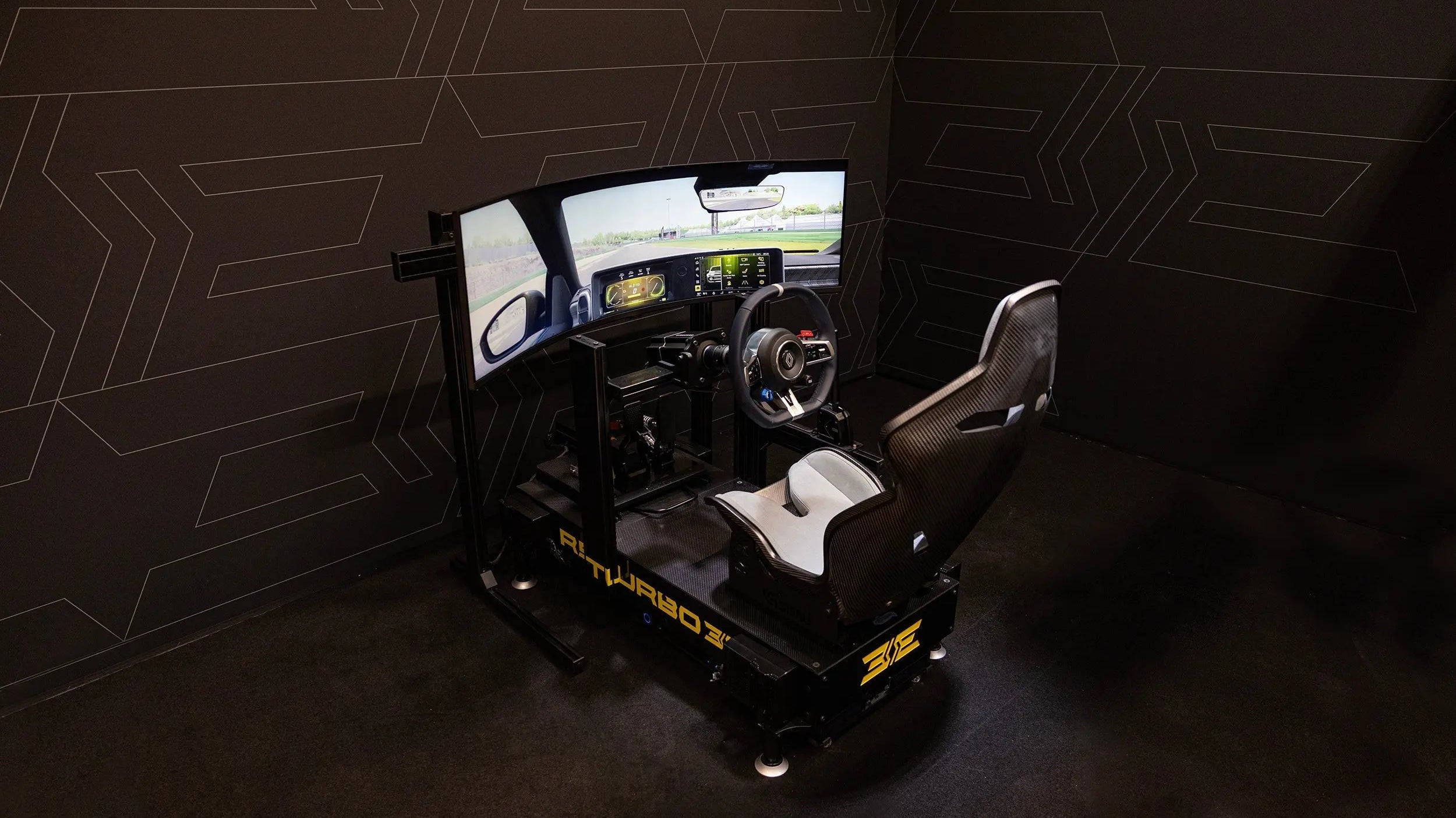 LPSIMU-réalise-le-simulateur-de-la-nouvelle-Renault-T3E LPSIMU