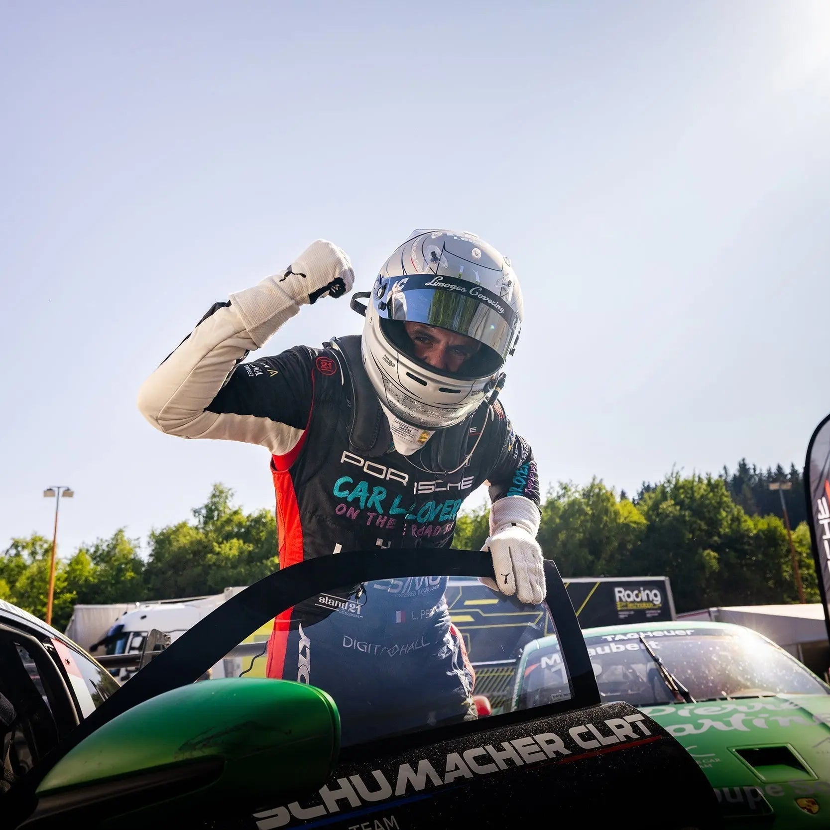 LPSIMU-sur-la-plus-haute-marche-à-Spa-Francorchamps LPSIMU