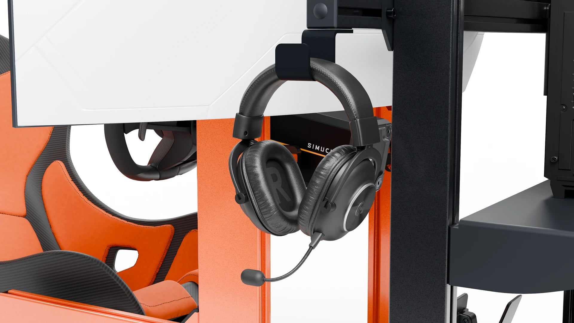 LP765 — Headset and mount